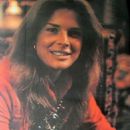 Candice Bergen - Roadshow Magazine Pictorial [Japan] (April 1973)