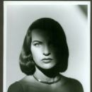 Ella Raines - 454 x 577