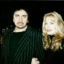 Gene Simmons and Shannon Tweed - 454 x 296
