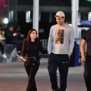 Ariel Winter – With Luke Benward seen at Universal Studios Halloween Horror Nights - 454 x 541