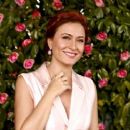 Ceyda Düvenci - 454 x 257