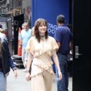 Ashleigh Cummings – Arrives at Good Morning America in New York - 454 x 783