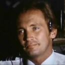 Airport 1975 - Roy Thinnes - 259 x 194