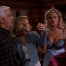 Titles: Naked Gun 33 1/3: The Final Insult People: Leslie Nielsen, Anna Nicole Smith, Priscilla Presley - 454 x 255