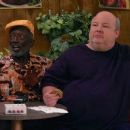 2 Broke Girls (2011)