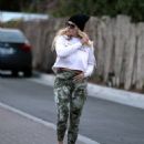 Shanna Moakler – Out in Los Angeles - 454 x 584