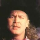 Tracy Lawrence - 320 x 240