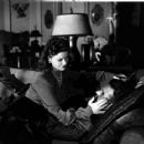 Cat People (1942) - 454 x 363