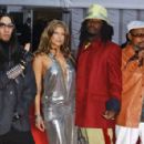 The Black Eyed Peas - The Brit Awards 2004 - 454 x 295