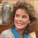 Amanda Bearse - 319 x 240