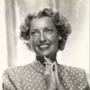 Jeanette MacDonald - 454 x 564