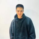 Song Kang - 454 x 454