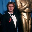 Dana Carvey during The 64th Annual Academy Awards (1992) - 405 x 612