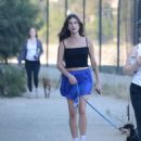 Rainey Qualley – Seen with her dog in Los Angeles - 454 x 538