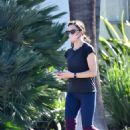 Jennifer Garner – Out for a jog in Brentwood