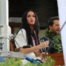 Katy Perry – In a white skirt and crop top filming ‘American Idol’ in Maui - 454 x 303