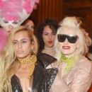 Pam Hogg show during London Fashion Week September 2017 on September 15, 2017 in London, England - 454 x 182