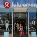 Blanca Blanco – Shopping at Lululemon in Beverly Hills - 454 x 573