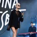 Nina Nesbitt – Performing at Fusion Festival in Sefton Park in Liverpool - 454 x 620