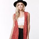 Paige Lockhart Pac-Sun lookbook - 454 x 704