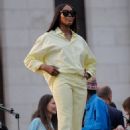 Naomi Campbell – 2022 Men’s Spring-Summer Fashion Show ‘AMI’ in Paris - 454 x 681
