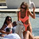 Laura Anderson – Seen in a coral swimsuit in Mykonos - 454 x 681