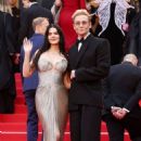 Ruby O. Fee – With Matthias Schweighöfer at ‘Le Deuxième Acte” (“the Second Act”) premiere - 454 x 683