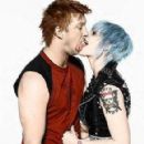 Brody Dalle and Josh Homme - 291 x 320