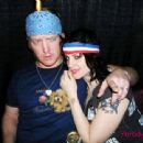 Brody Dalle and Josh Homme - 454 x 340