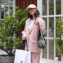 Nicole Trunfio – Dons pink suit in Brentwood - 454 x 681