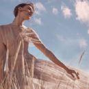 Kati Nescher - Harper's Bazaar Magazine Pictorial [United Kingdom] (January 2019) - 454 x 306