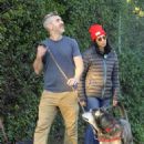 Sarah Silverman – With Rory Albanese enjoy a stroll in Los Angeles - 454 x 636