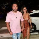 Saffire Matos – Exits Swan restaurant in Miami - 454 x 664
