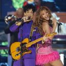 Prince and Beyonce- The 46th Annual GRAMMY Awards - Show - 454 x 362