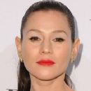 Yael Stone - 360 x 240