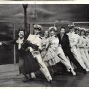 Wonderful Town 1953 Original Broadway Cast Starring Rosiland Russell - 454 x 362