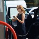 Patsy Palmer – Running errands in Malibu - 454 x 682