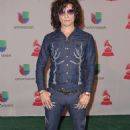 Enrique Bunbury- Latin Grammy Awards 2014 - 454 x 686