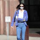 Kendall Jenner – In denim at a medical building in Los Angeles
