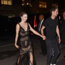 Miranda Kerr – Heads to Bemelmans Bar for a 2022 Met Gala after party in New York - 454 x 606