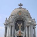 Cemeteries in Lima