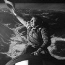 Slim Pickens - Dr. Strangelove or: How I Learned to Stop Worrying and Love the Bomb - 454 x 302