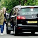 Tamzin Outhwaite – Spotted getting into an Addison Lee cab in London - 454 x 295