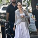 Angelina Jolie – Shopping at Lassens in Los Angeles