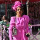 Tanya Bardsley – In a pink while arriving for Ladies Day at Aintree in Liverpool - 454 x 640