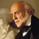 Amistad - Anthony Hopkins - 401 x 269