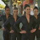 Alien Jumpsuit Chicks in Dude, Where's My Car? (2000) - 454 x 454