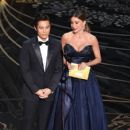 Byung-hun Lee and Sofia Vergara - The 88th Annual Academy Awards - Show - 407 x 612
