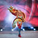 Elsa Hosk - 2016 Victoria's Secret Fashion Show in Paris - Show - 454 x 311