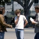 Billy Crudup and Patrick Fugit go over a scene with writer/director/producer Cameron Crowe on the set of Dreamworks' Almost Famous - 2000 - 400 x 265